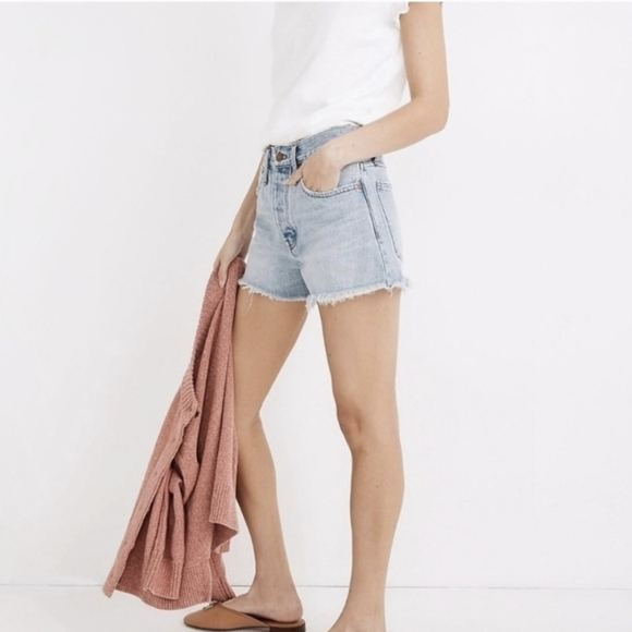 Madewell Relaxed Denim Shorts Light Wash Cutoffs Size 28 Button Fly - Picture 3 of 14